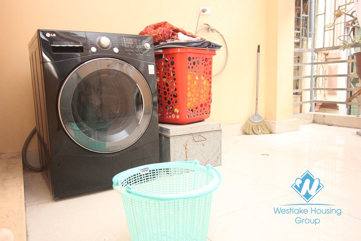 A 4 bedrooms house for rent in Thuy khue, Tay ho, Ha noi